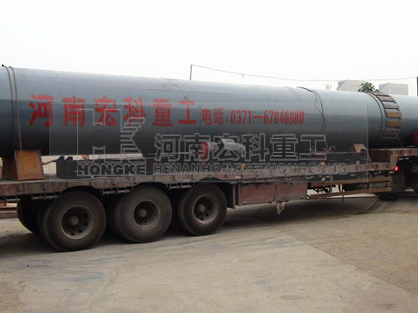 氧化鋅在橡膠硫化過程中，起著非常重要的作用